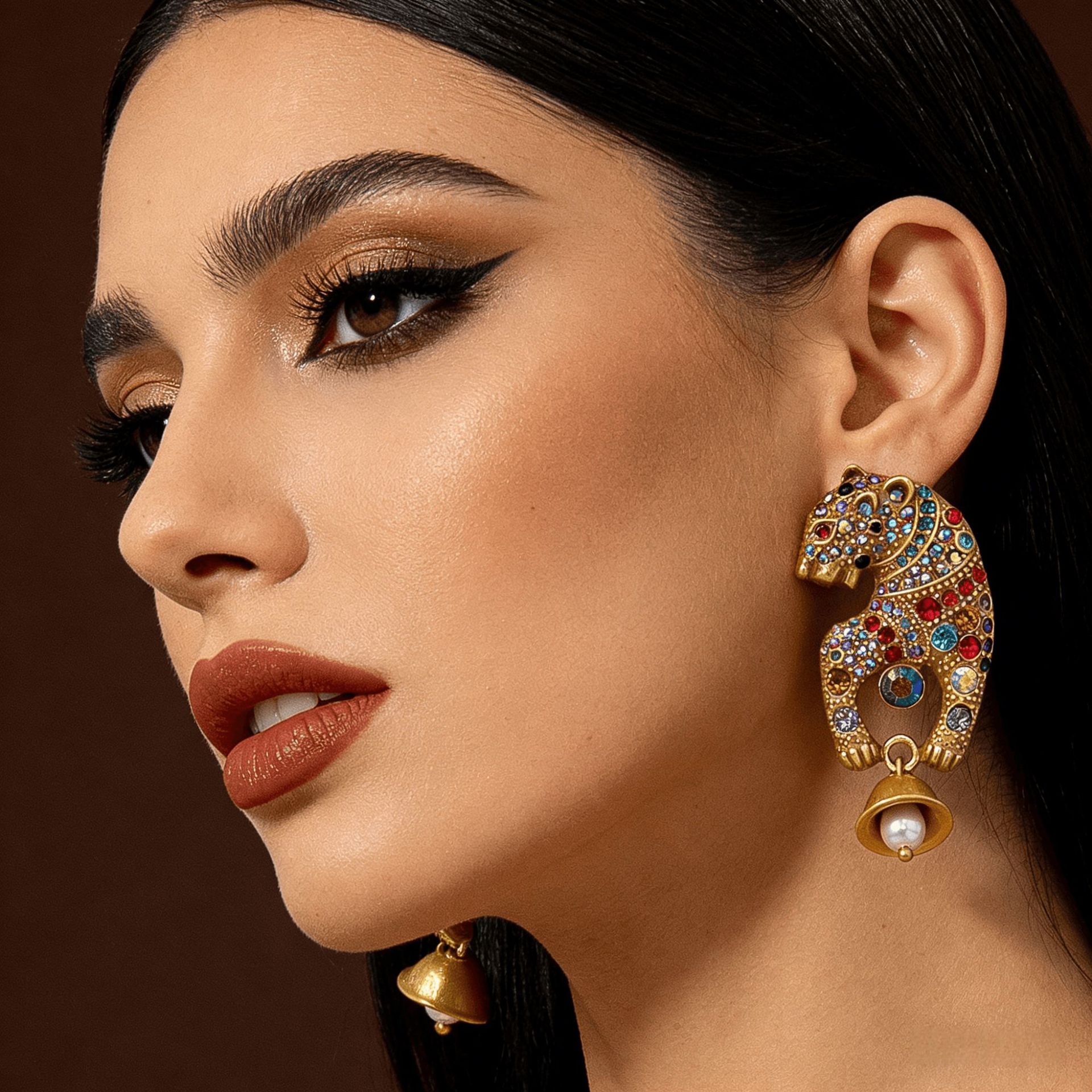 Women's Luxurious Cheetah Vintage Earrings, Personalized Ear Studs